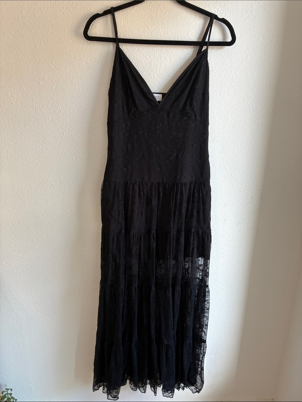 Le Lis Black Lace Tiered Maxi Dress